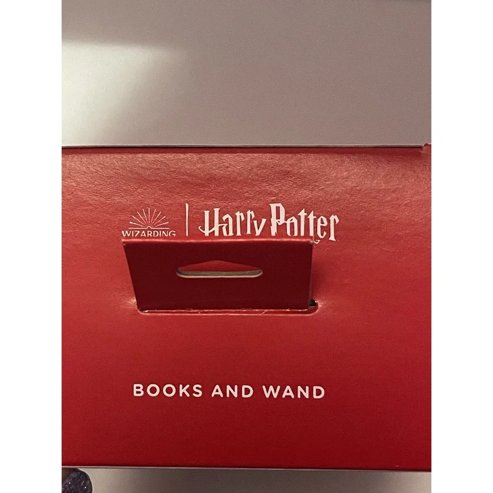 Hallmark Wizarding World Harry potter Books‎ and Wand Christmas Ornament new